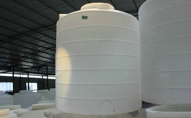 辨別聚乙烯儲罐蓋的優劣方式: 辨別聚乙烯儲罐蓋的優劣方式: